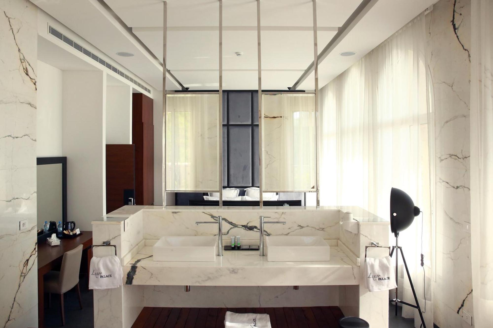 Luxor Hotel Joünié Habitación foto